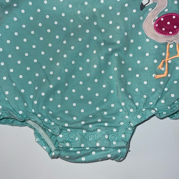 🛍CUTE LITTLE GIRLS OUTFIT SIZE 6 MONTHS 🛍 - Picture 3 of 6